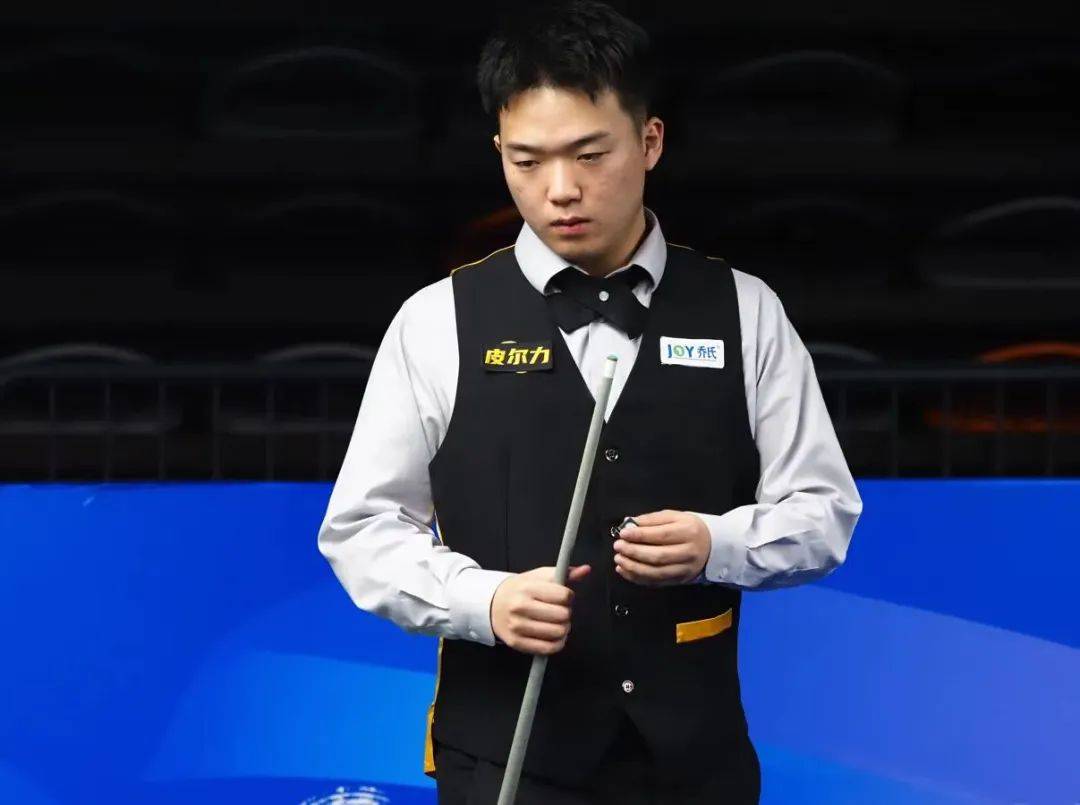 他的外线投 他的外线投